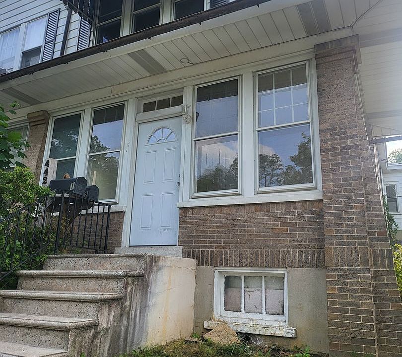1st image of 442 N 22nd St #2