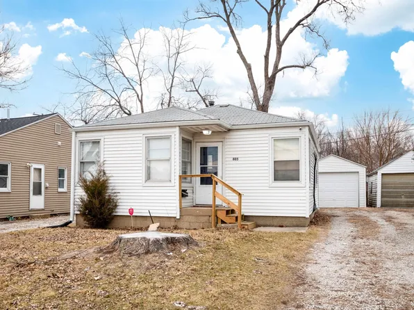 805 E Fairoaks Ave, Peoria, IL 61603