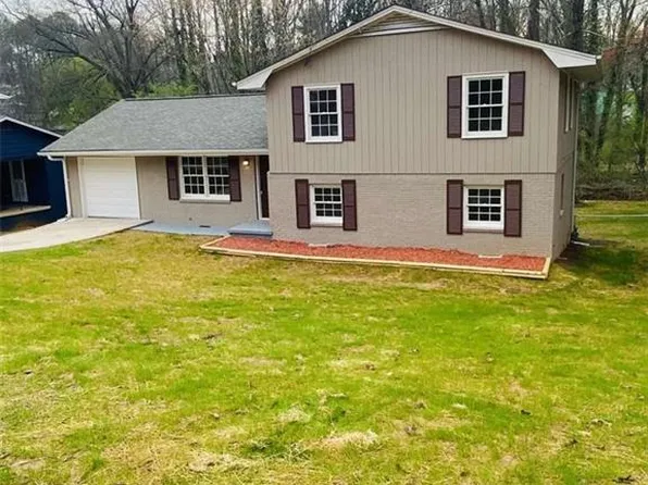 2074 Bluffton Way, Decatur, GA 30035