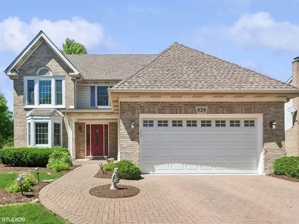 929 E Rosewood Ave, Naperville, IL 60563