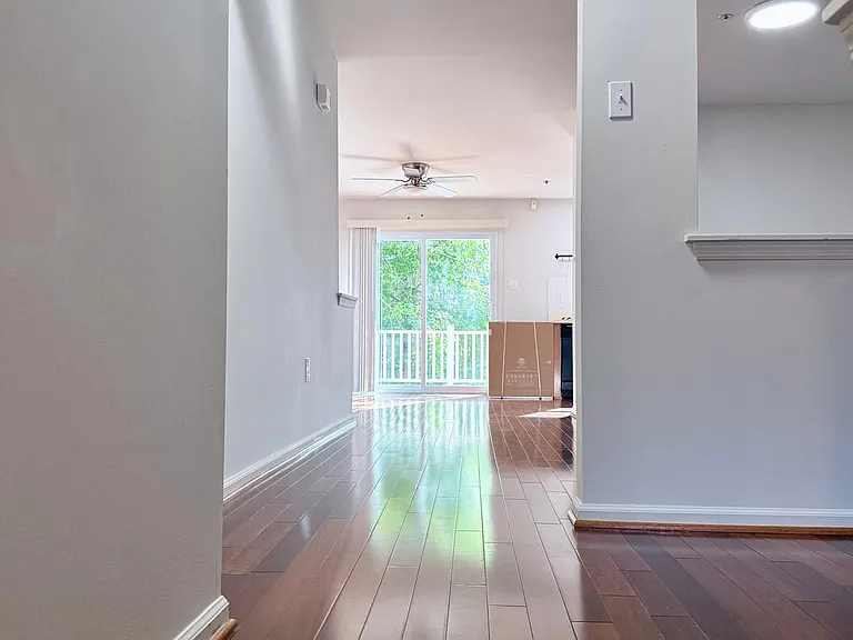 610 Brentwood Ct — Photo 32