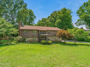 515 Echo Valley Rd, Knoxville, TN 37923