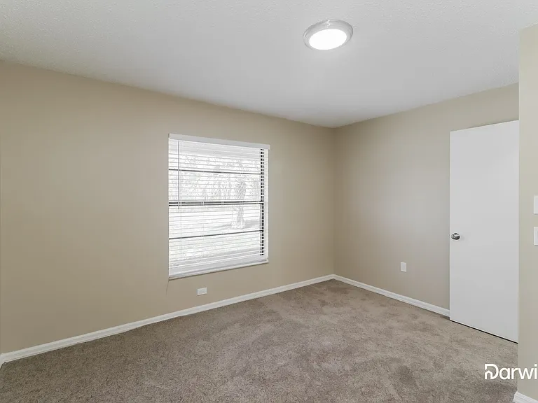 5316 Dellbrook Ave — Photo 9