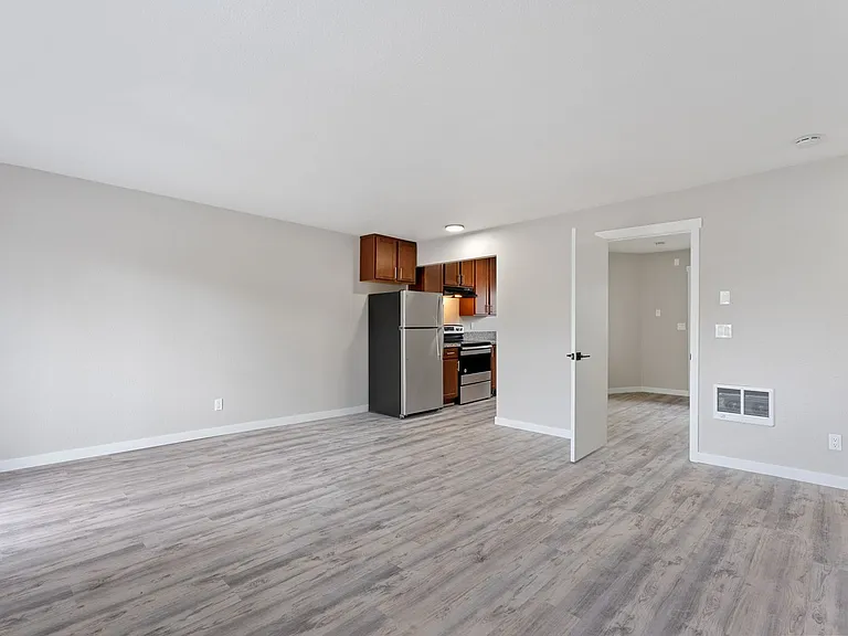 Eastside Village Apartments — Photo 87