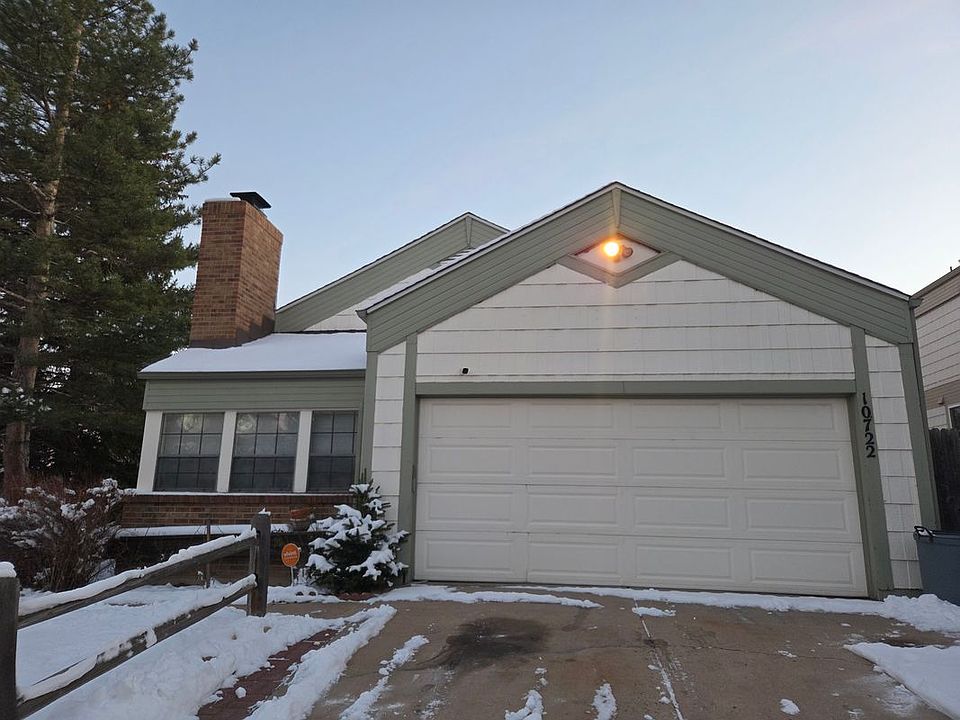 1st image of 10722 W Berry Ave