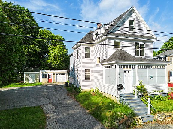 3rd image of 71 Warren Avenue