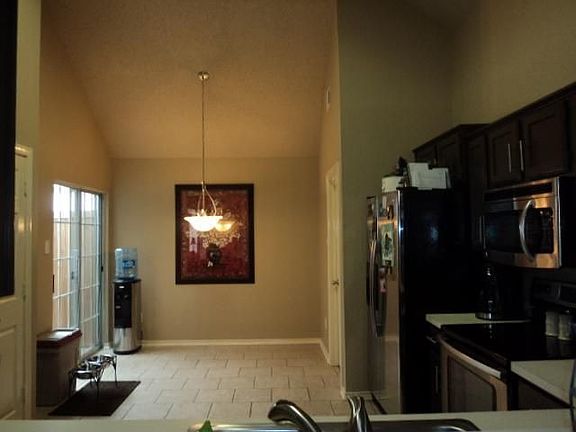 4th image of 1320 Maywood Ct