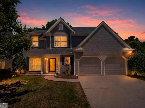 2410 Lunetta Ln, Alpharetta, GA 30004