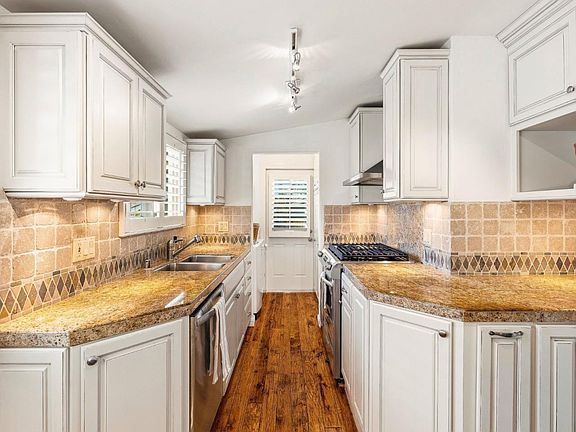 5th image of Santa Rita 2 Sw Of 2nd