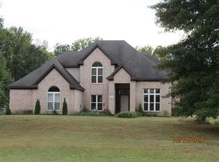 285 Catalpa Dr, Eads, TN 38028