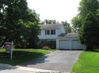 2221 Hindle Ln, Bowie, MD 20716
