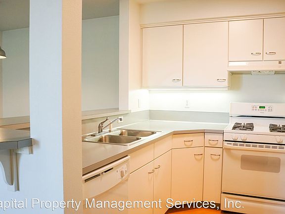 5th image of 2568 NW Vaughn St APT C