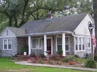 236 Oak Ave, Westwego, LA 70094