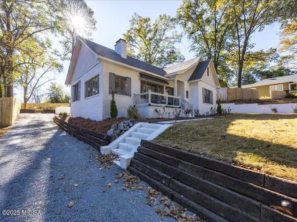 235 Vista Cir, Macon, GA 31204