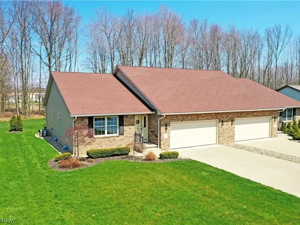 7 Spring Creek Dr #B, Cortland, OH 44410