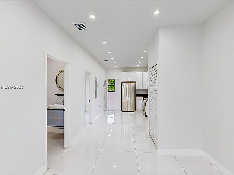 2013-nw-153rd-st-miami-gardens-fl-33054-zillow