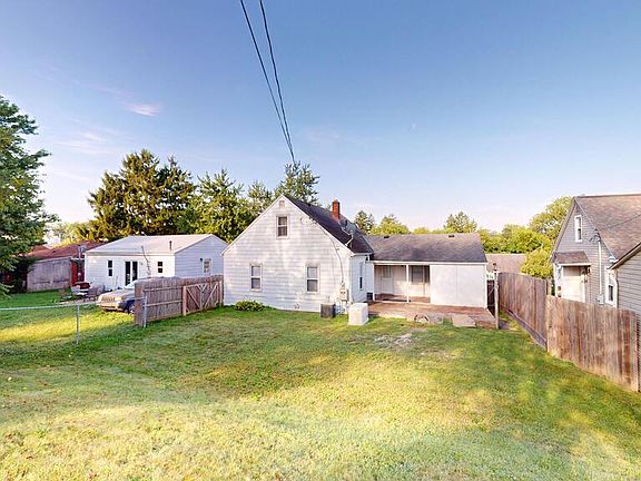 2nd image of 439 Emerald Ave