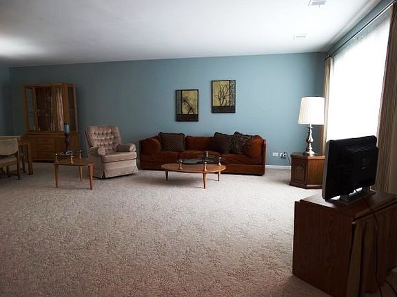 5th image of 5010 Somerton Dr