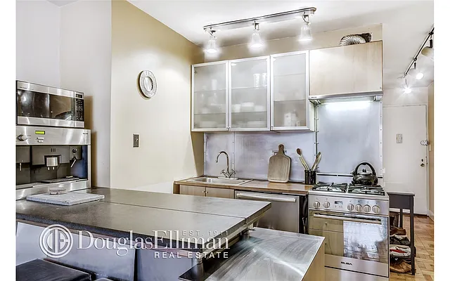 Rented by Douglas Elliman | media 11