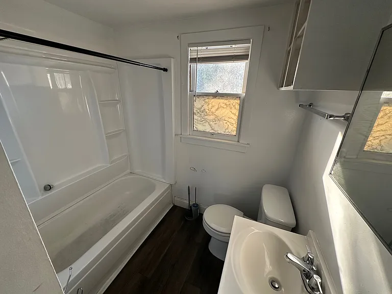 414 S Randolph Ave — Photo 8