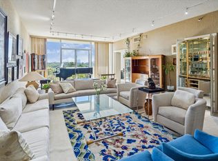 121 N Post Oak Ln APT 705, Houston, TX 77024