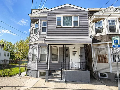 37 Blum St #1 Photo 1