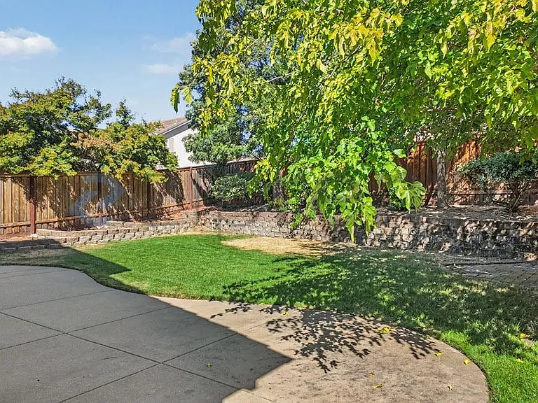2342 Canary Dr — Photo 62