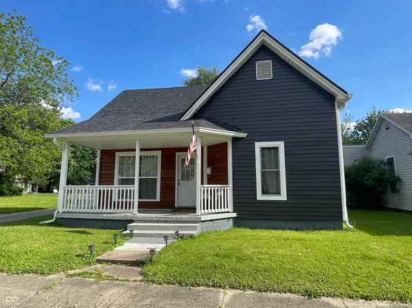 421 W Hendricks St, Shelbyville, IN 46176