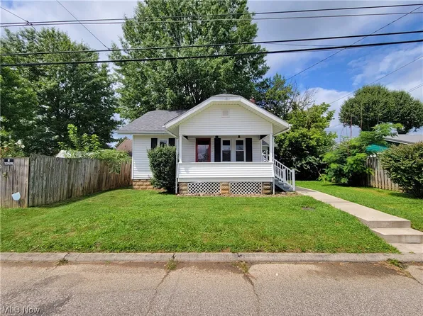 841 Maple St, Parkersburg, WV 26101