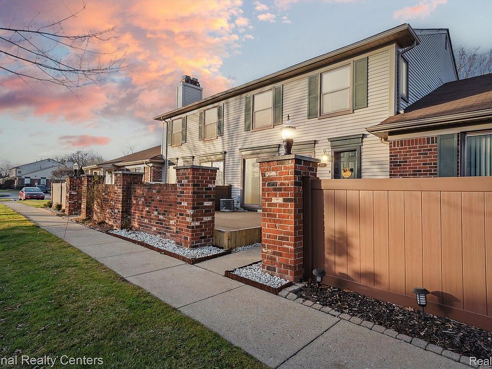 1st image of 41156 Northwind Dr