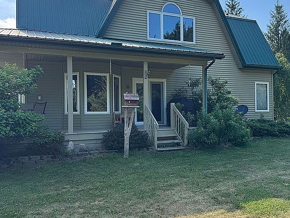 3rd image of 2395 S Bard Rd