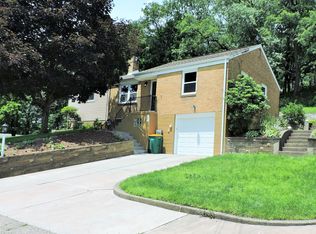 107 Crestline Dr, Pittsburgh, PA 15237