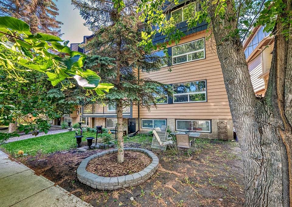 1st image of 1027 1st Ave NW #401