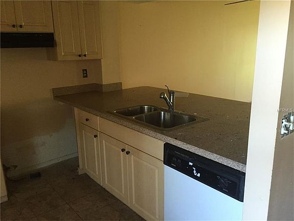 3rd image of 14130 Rosemary Ln APT 5101