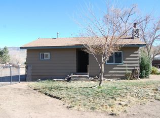 45 Clover Ln, Coleville, CA