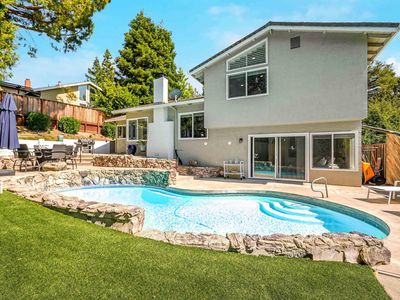 3515 Half Moon Ln, Concord, CA, 94518