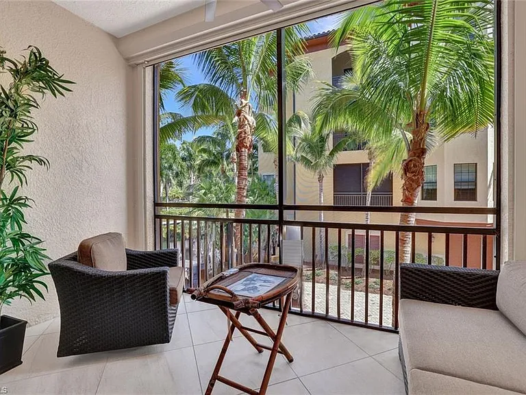 2772 Tiburon Blvd E #5-102 — Photo 14