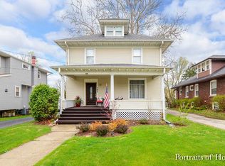 708 W Galena Blvd, Aurora, IL 60506