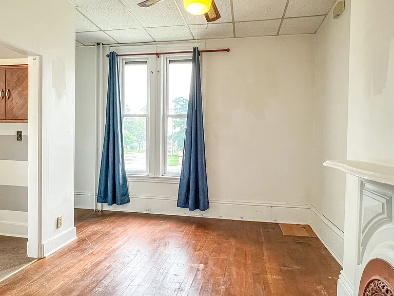 301 N 4th St #2 — Photo 8