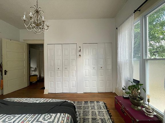 3rd image of 2028 Murray Ave #1