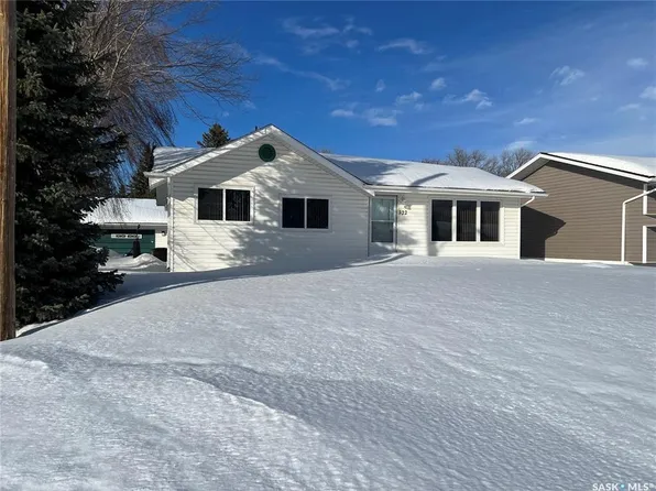 322 Oak STREET, Porcupine Plain, SK S0E 1H0