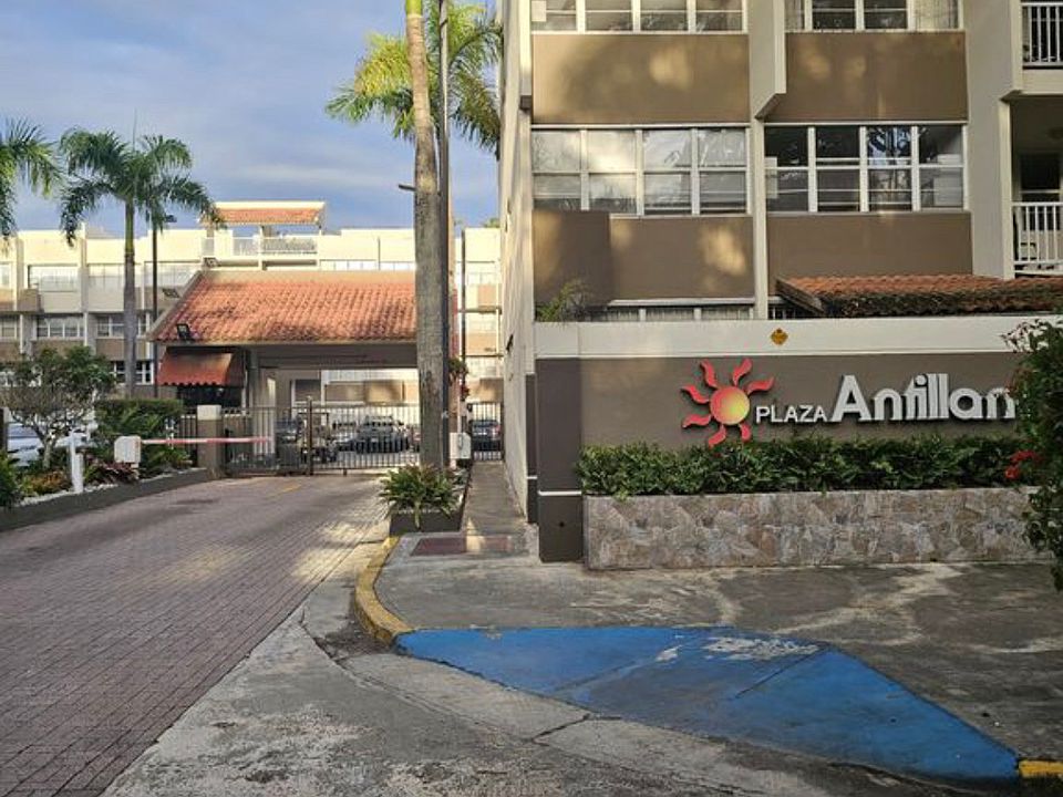 1st image of 151 Plaza Antillana Calle Cesar Gonzalez