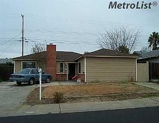2nd image of 1505 Gerry Way