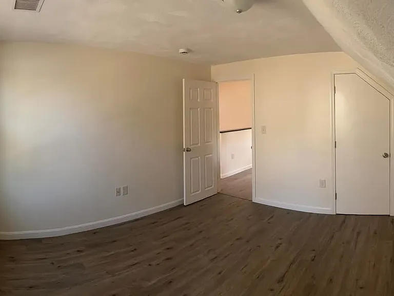 102 Holten St #3 — Photo 2