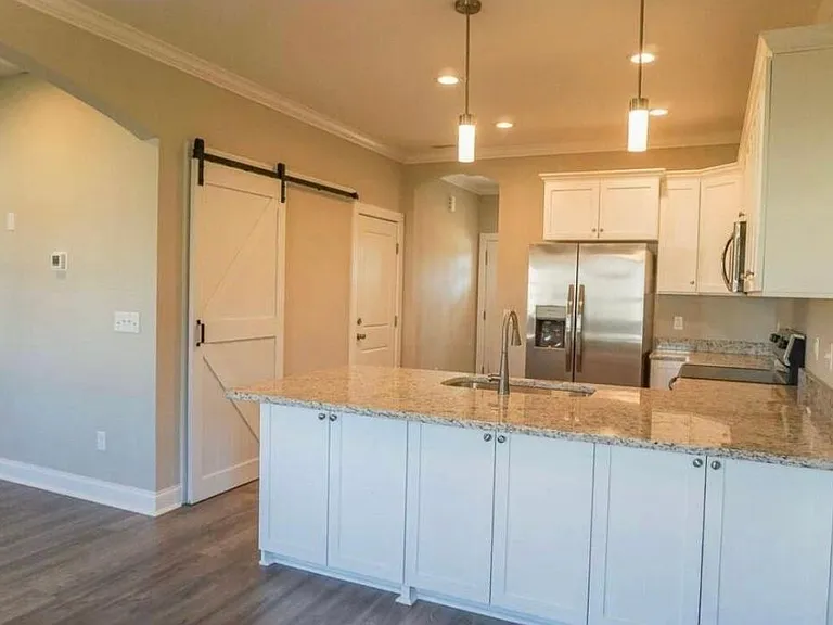 2514 Snow Creek Rd — Photo 2