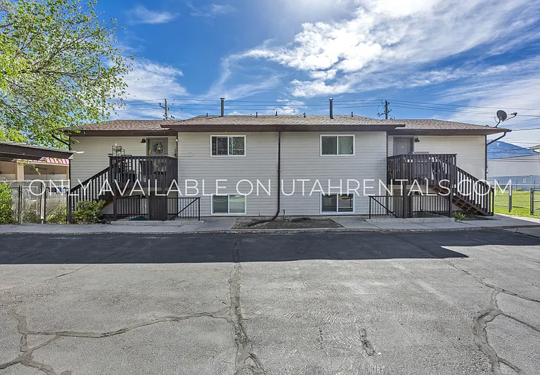 1535 S 450th St E — Photo 18