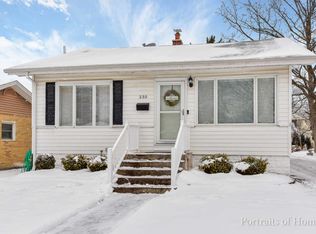 330 7th St, Downers Grove, IL 60515