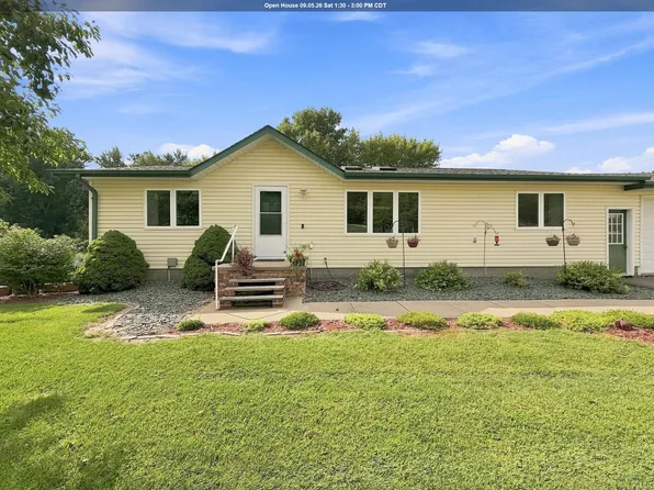 1805 Glen Ellen Rd, Sioux City, IA 51106