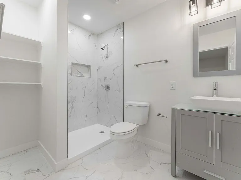 2411 W Megan Dr — Photo 18