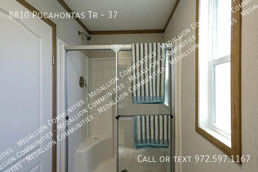 2 bed, 656 sqft, $1,425 — Photo 2